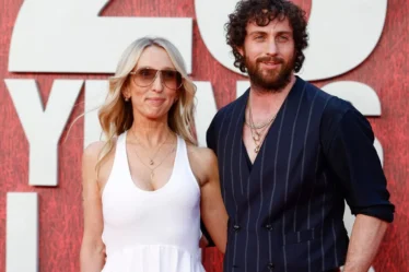 Старші жінки з молодшими чоловіками: