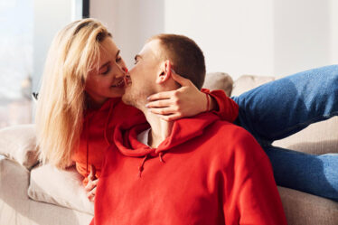 Modern dating advice decoded: how relationships function today